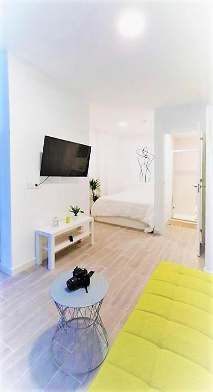 Coqueto Apartamento Nuevo En Pleno Centro De Algeciras Bb Ngoại thất bức ảnh